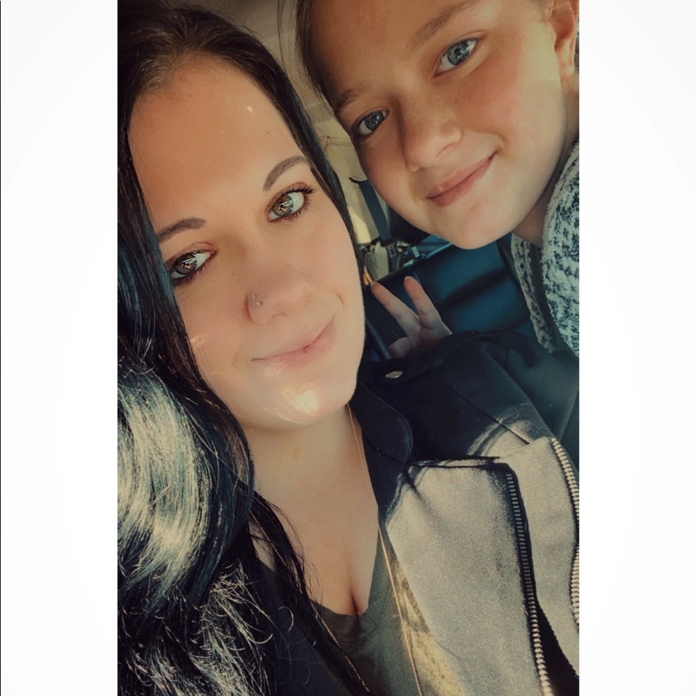 Meet your Posher, Kimberly